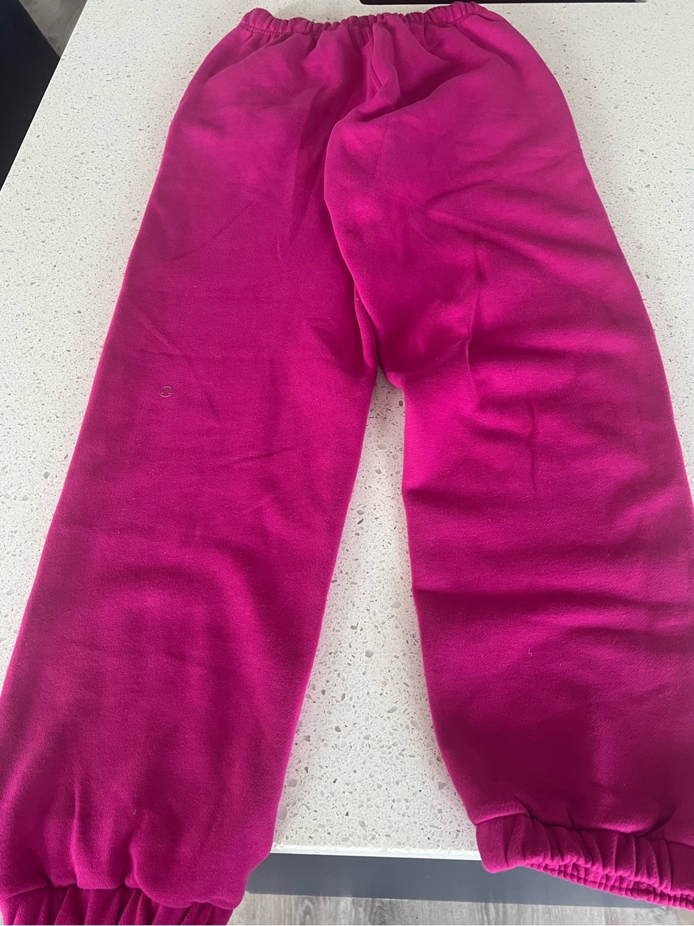 lululemon Scuba Mid Rise Oversized Jogger *Regular (NWT) Ripened Raspberry - Picture 12 of 15